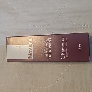 Novara Cellulite & Stretch Mark Treatment 1.4 oz.